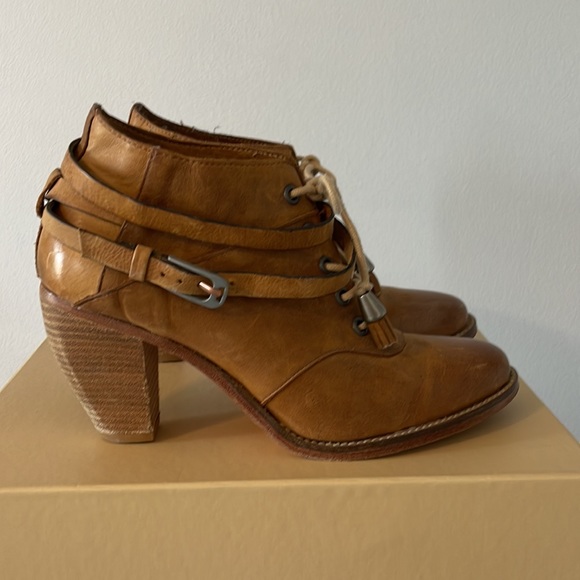 Anthropologie J SHOES Carson Bootie in Mid Brown - Picture 4 of 6